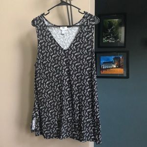 Black and White Old Navy Tank Top